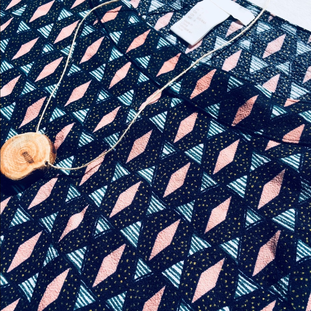 H&M Geo Print Top